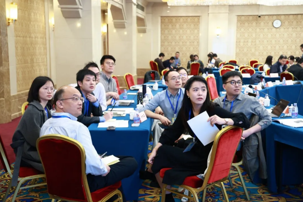 58ECDEA02AB10818FFE13F5CD20_A1CB7E7F_114C35